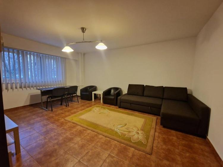 Decebal - Calarasilor - Pta Muncii, garsoniera moderna, bloc mixt, stradal - 2