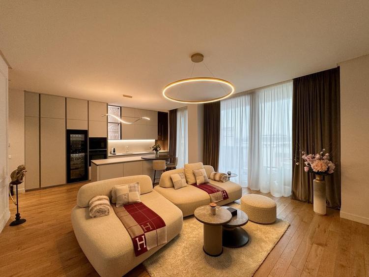 Apartament cu 4 camere decomandat în Floreasca — fotografia 1