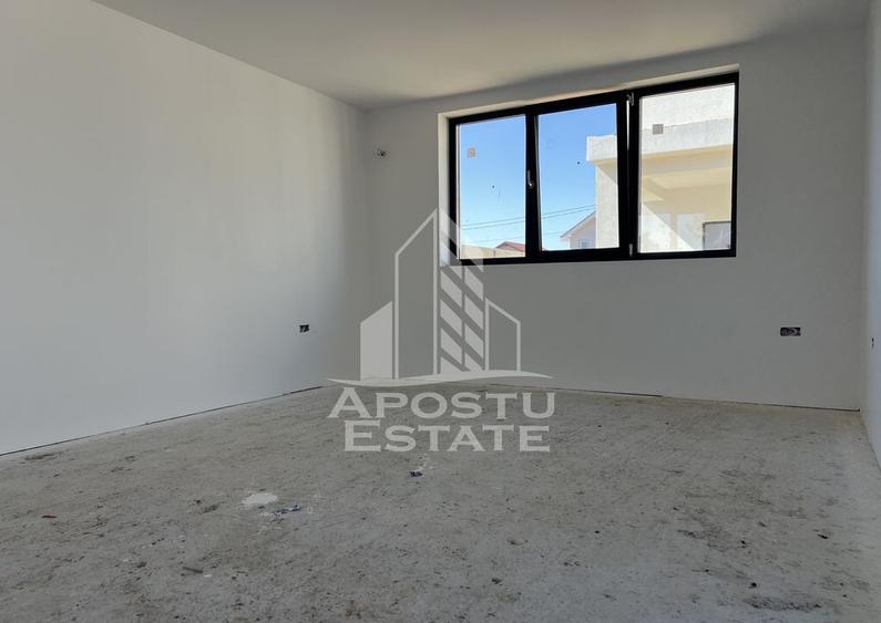 Duplex cu 4 camere P+E, in Beregsau Mare - 3