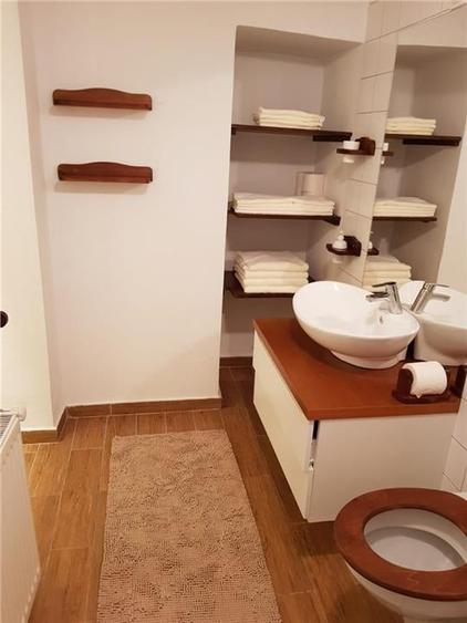 Oportunitate Imobiliara ?n Inima Sibiului: Apartament Clasic cu 2 Camere - 12