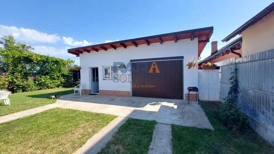 Casa 2015 - 4 dormitoare, 2 bai, 2 bucatarii - 18