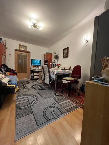 Casa 43 mp, cu curte comuna - zona Timocului - 5