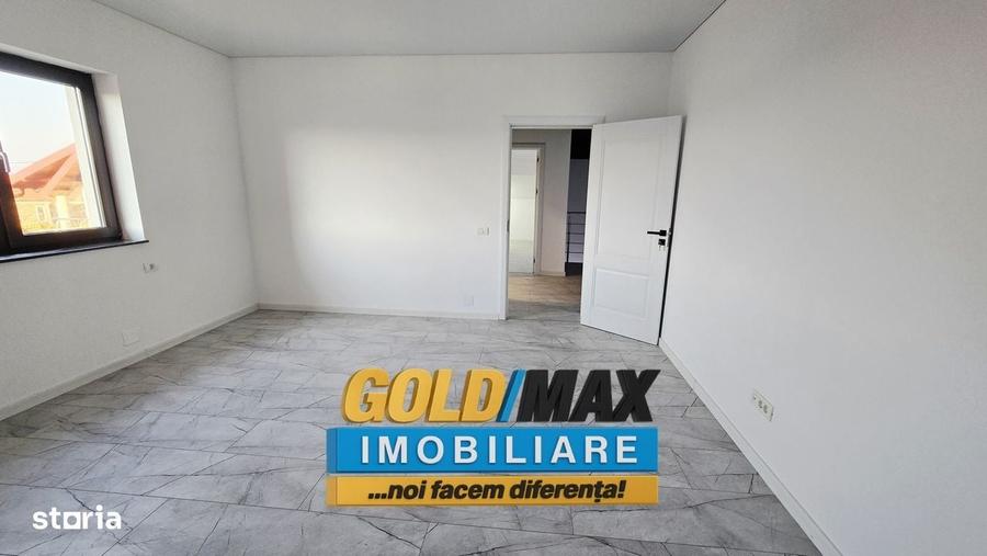 Apartament cu 4 camere în Bascov
