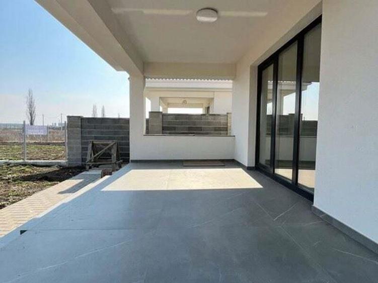 DUPLEX IN ZONA CENTRALA IN COVACI LA 135.000 EURO + tva ( total 161000 - 15