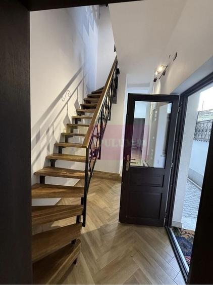 Casa Nou Renovata Zona Tineretului - 1