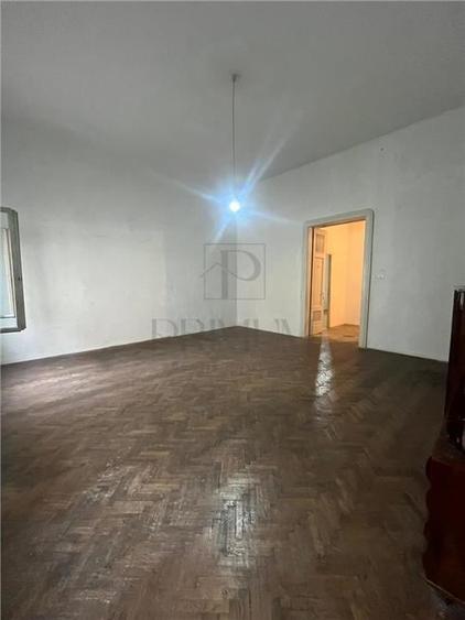 ULTRACENTRAL - UNIRII - ETJ.1 - APARTAMENT SPATIOS - 2 CAM - BOXA - clădire - 12