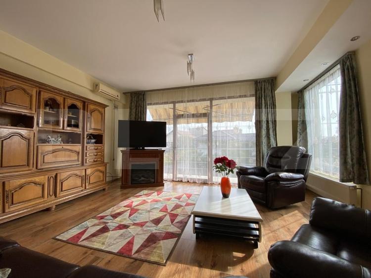 Casa de vanzare, 295 mp, zona Central - 4