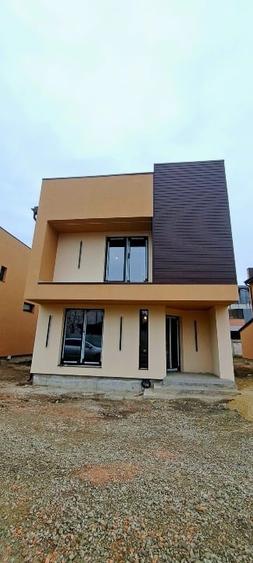 STR.RUBINULUI NR.7D,5CAMERE,265000euro+tva,400MP TEREN - 1