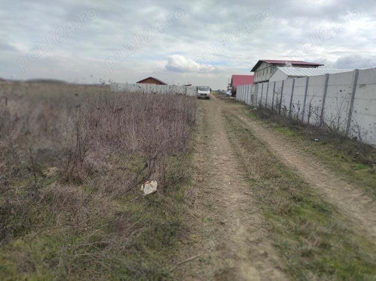 Vand schimb teren intravilan Ghionea - 1