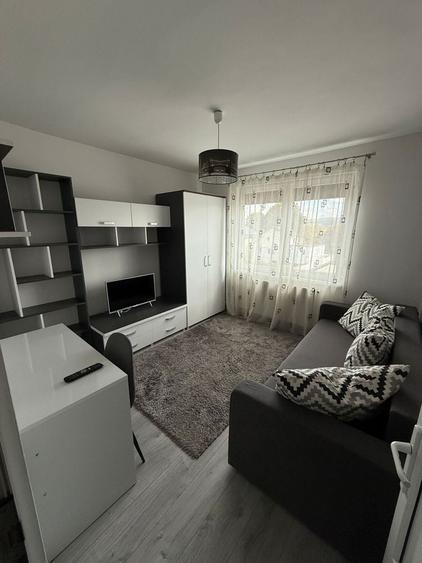 Apartament de inchiriat 2 camere, Unirii - 1
