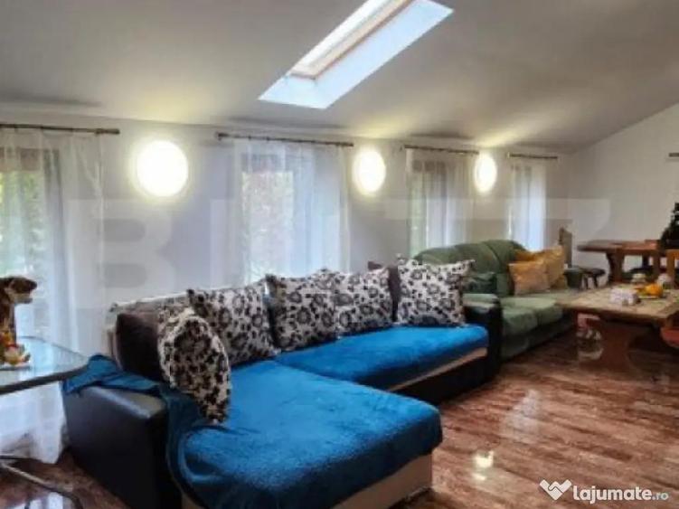 Casa deosebita, 3000 mp teren, 6 camere zona linistita - Bar - 8