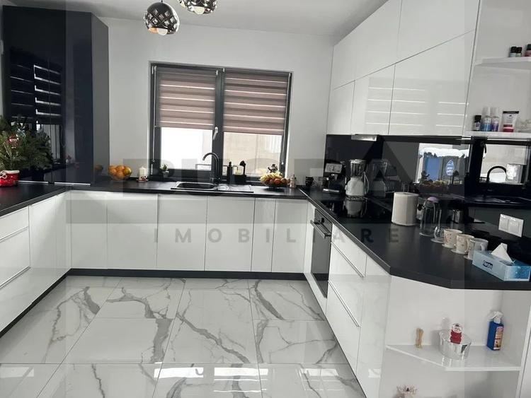 Casa individuala de inchiriat, Dezmir - 1