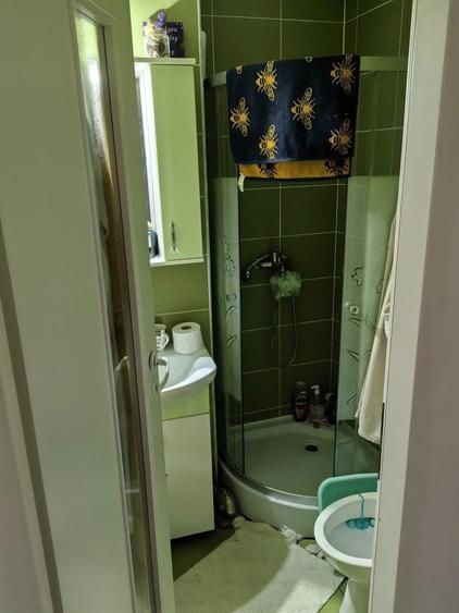 Se vinde apartament cu 4 camere - 4