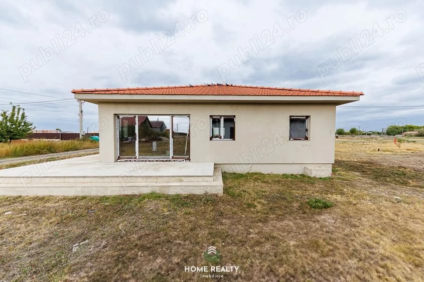 Casă cu 3 camere cu Teren 500 Mp în Șandra