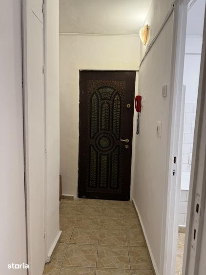 Garsonieră în Brazda lui Novac