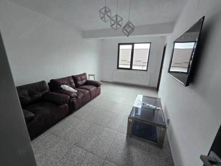 Vila Targul Saptamanal, P+2 - 28