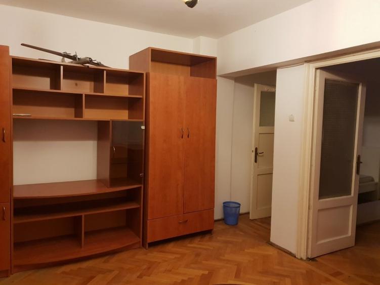 Inchiriez apartament 2 camere, super locatie Calea Victoriei - 12
