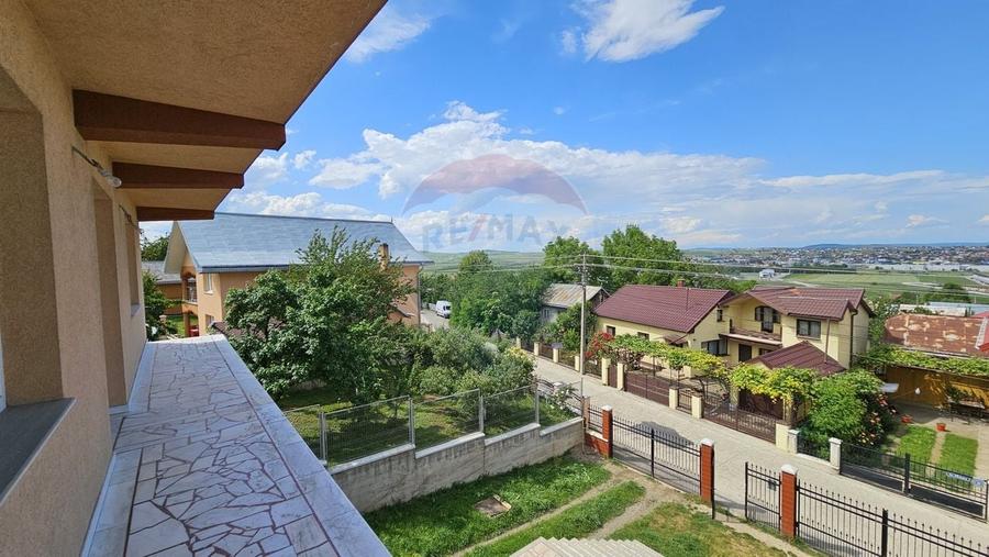 Casă / Vilă cu 12 camere-Sfântu Ilie Vechi, Suceava - 57