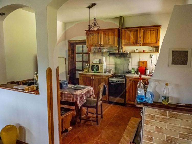 Vila / Pensiune cu 20 camere de vanzare in Campulung Moldovenesc, SV - 19