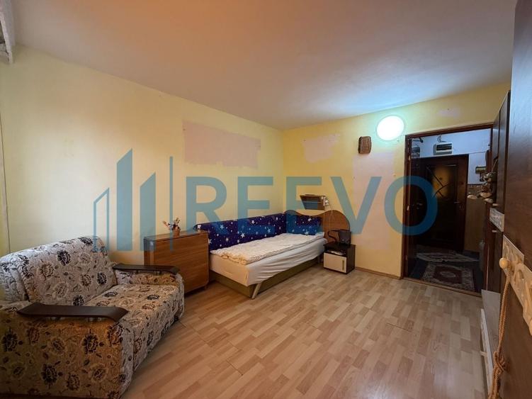 O garsonieră de 22 mp, situată la etajul 4, aflat pe strada Letea. - 7