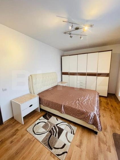 Apartament cu 3 camere semidecomandat, mobilat în Florești