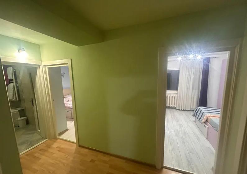 Vand apartament 3 camere sj doua bai str. Rovine - 10
