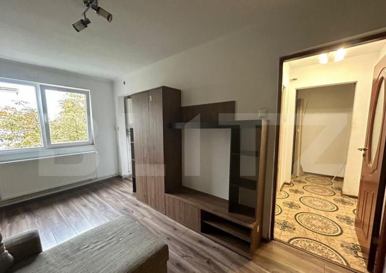 Apartament cu 2 camere in cartierul Micro 14, strada Jiului - 6