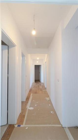 Casa Premium, individuala, cu garaj  Cartier rezidential, la doar 7 minute de Ro - 7