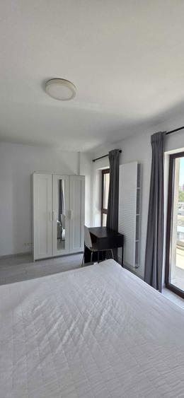 Apartament cu 2 camere decomandat în Drumul Taberei