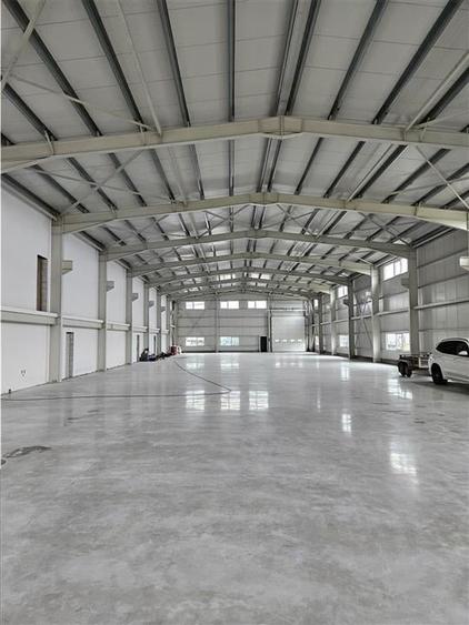 Spatiu Industrial - 1000 mp - Depozitare - Distributie - 10