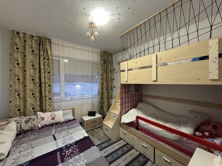 2 camere cu curte privata securizata – ideal pentru familie, Rahova - 9