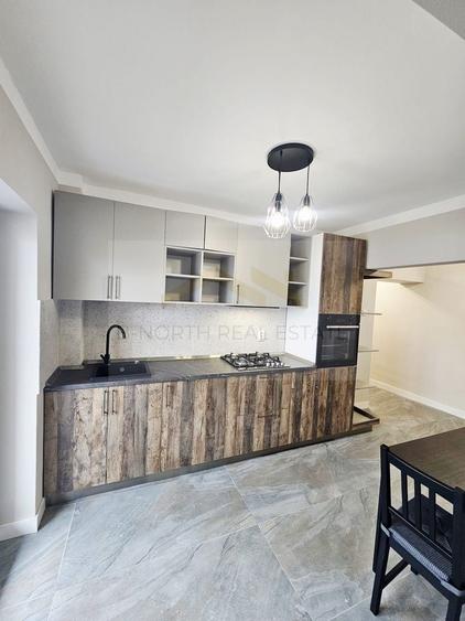 Prima închiriere, Unirii Splaiul Independenței nr 1, Panoramic view - 8