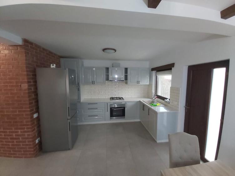 Inchiriez Casa mobilata si utilata - 4