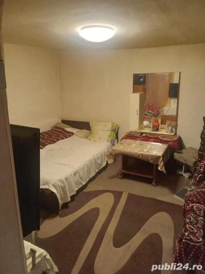 inchiez camera la curte in Colentina - 3