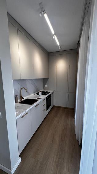 Apartament deosebit cu vedere panoramică către Pădurea Băneasa - 17