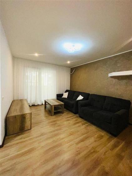 Vanzare Apartament 2 camere LUJERULUI EXIGENT PLAZA SECTOR 6 - 1