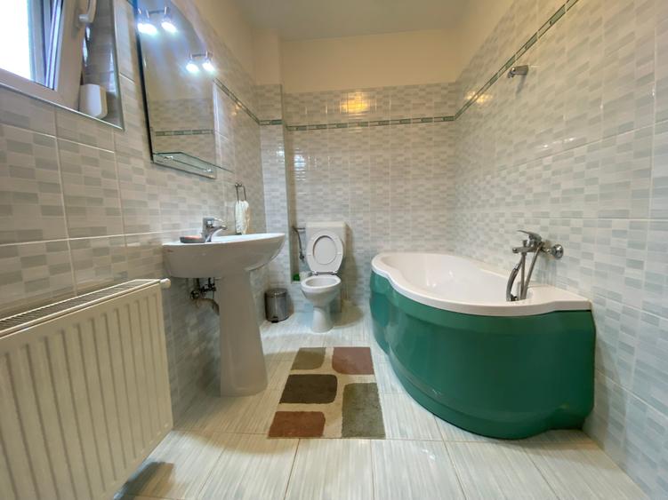 Great villa next to the lake with amazing view - 15