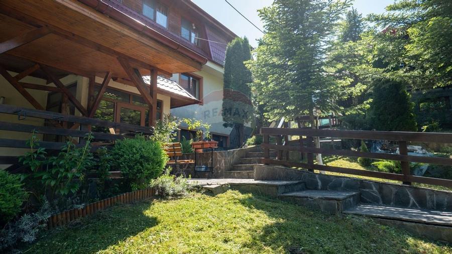 Oferta - vanzare pensiune 10 camere si casa de vacanta, Slanic Prahova - 37