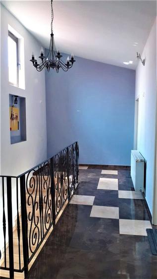 Casa de Locuit sau Pensiune - 11