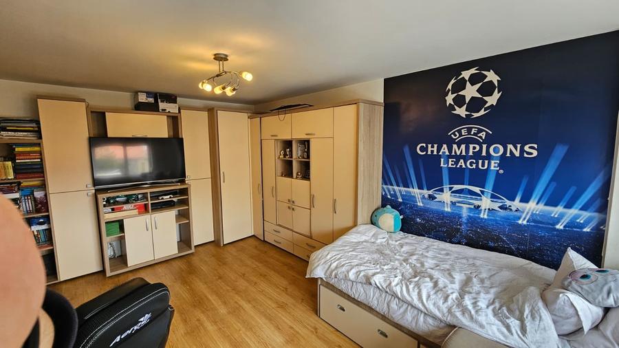 Apartament Centrul Civic,vedere Tampa,mobilat-utilat,178000 Euro - 2