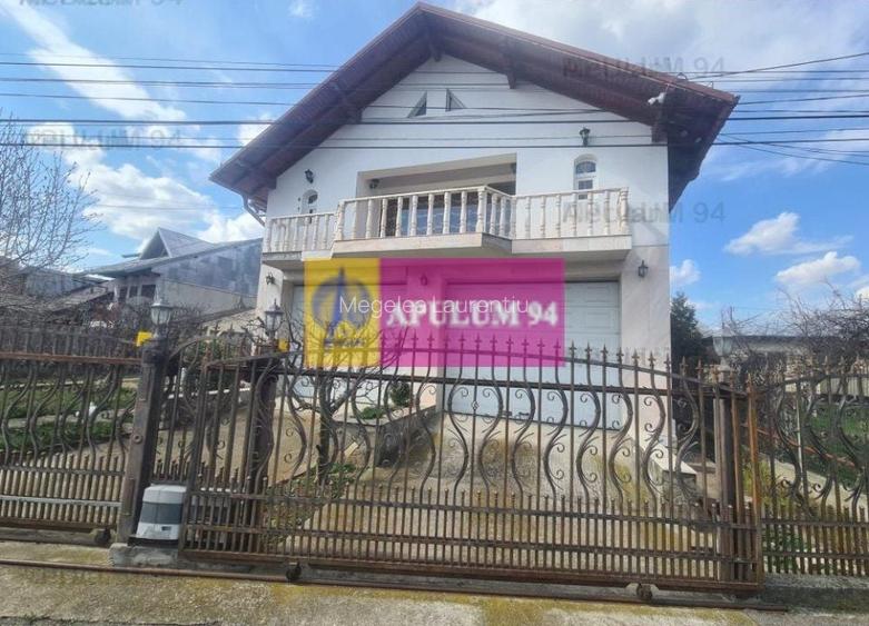 CASA (VILA) DE VANZARE IN CORNU