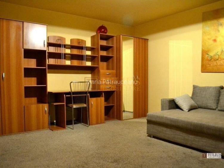 1 camera, centrala proprie/clima,  Simion Barnutiu - Hotel Strelitia.