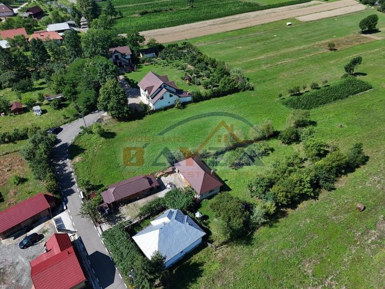 Teren intravilan superb 2.291 mp - Unguraș, deschidere 33.8 m la drum asfaltat - 3