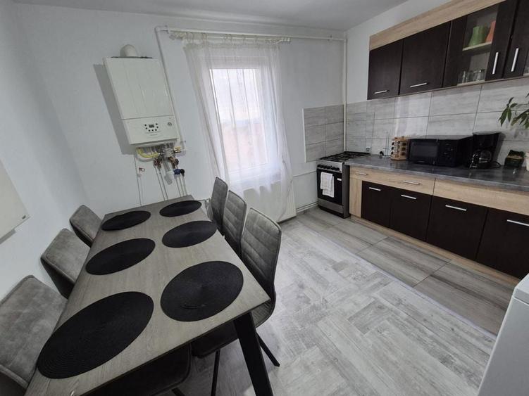 Schimb apartament 2 camere cu casa sau ap 3 camere - 4