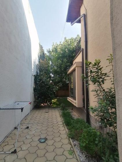 Elisabetin-Girocului -Vila- 5 camere -333 mp utili - 4