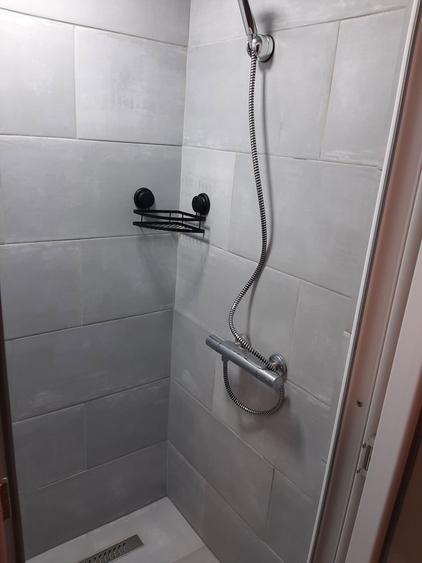 Camera de inchiriat,utilitati incluse in pret - 6