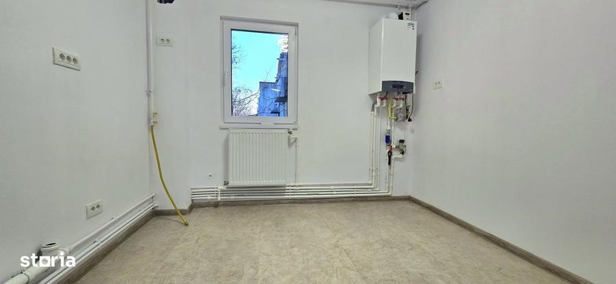 Apartament 4 camere renovat 2025 in Poarta 6 decomandat, 2 bai, et - 6