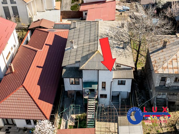 ID 6678 Vindem casa pe Strada Trandafirilor – ULTRACENTRAL - 1