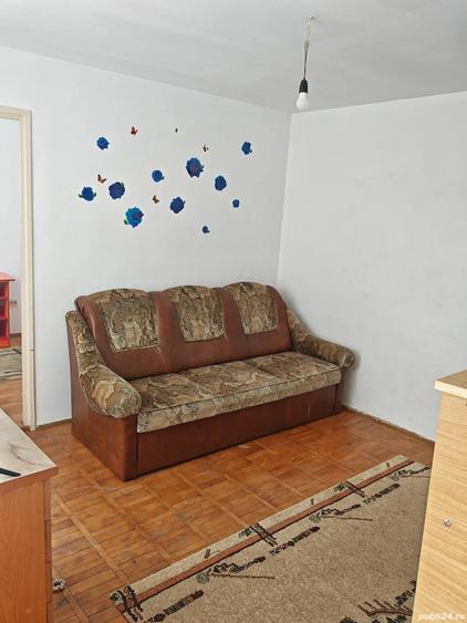 Vand apartament cu 2 camere semidecomandat etaj 4 complect mobilat ?i utilat - 9
