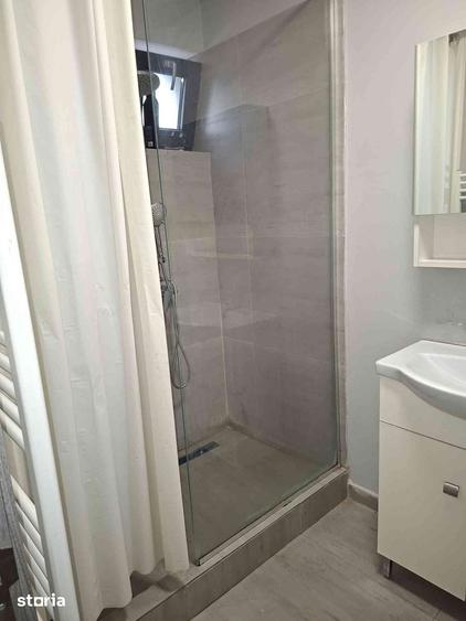 Apartament cu 2 camere decomandat în Calea Severinului